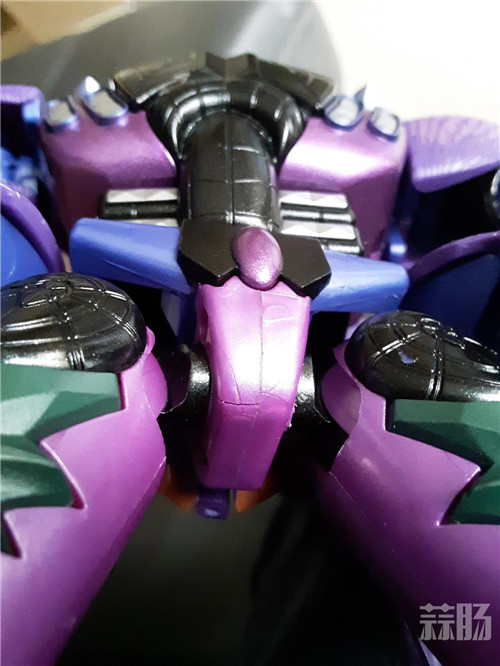 變形金剛MP-43野獸戰爭威震天襠部斷裂成流行病 入手需謹慎