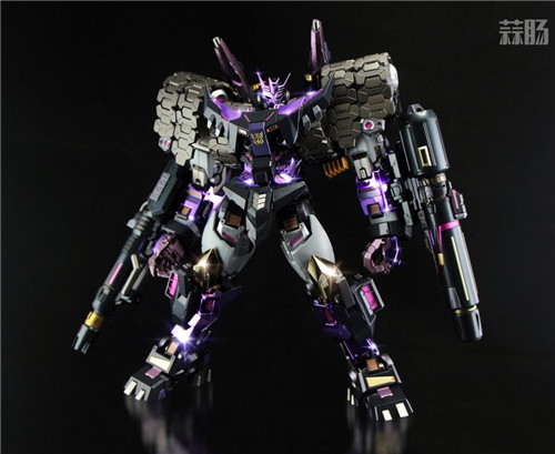 FLAME TOYS宣布推出鐵機巧變形金剛璇璣湖電鍍 *** 版