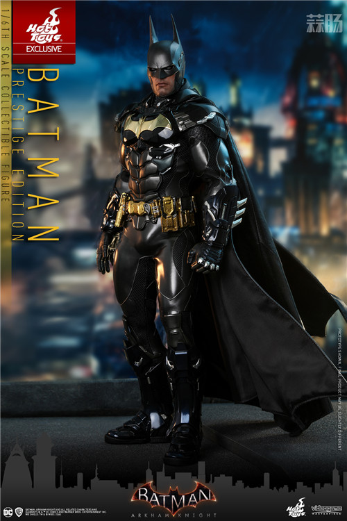 Hot Toys《蝙蝠俠：阿卡姆騎士》蝙蝠俠1:6人偶