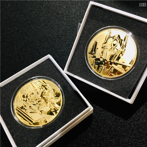 P1S推出《變形金剛》電影版擎天柱與威震天紀念金幣等大量周邊