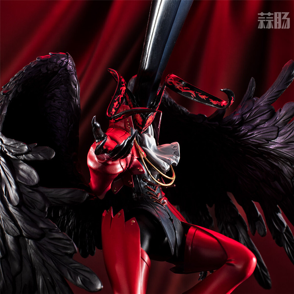MegaHouse推出游戲角色DX《女神異聞錄5》的亞森 周年紀念版手辦