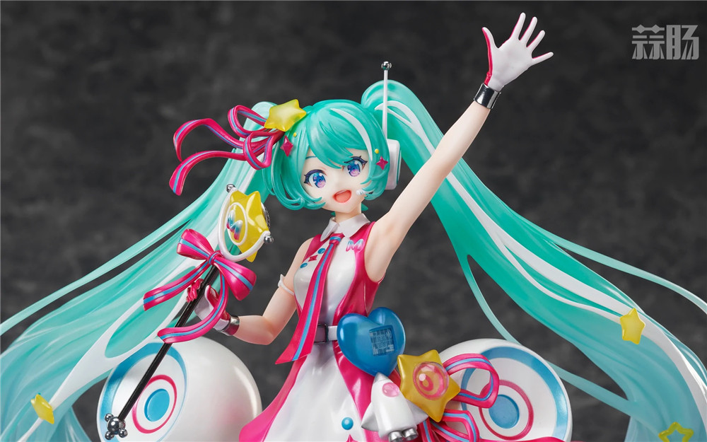 Design COCO推出初音未來 魔法未來 10周年紀念 1/7手辦