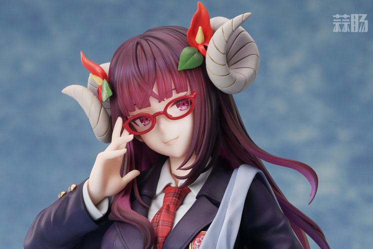 F:NEX推出《碧藍(lán)航線》駿河 偶遇的優(yōu)等生Ver. 1/7手辦