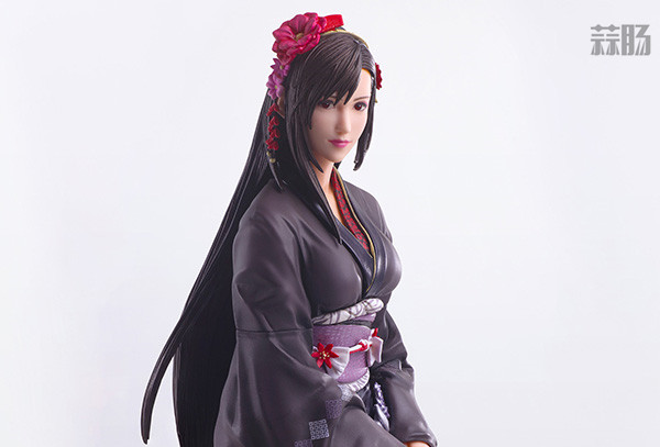 SE推出Static Arts《最終幻想7重制版》蒂法 異國風(fēng)禮服Ver. 手辦