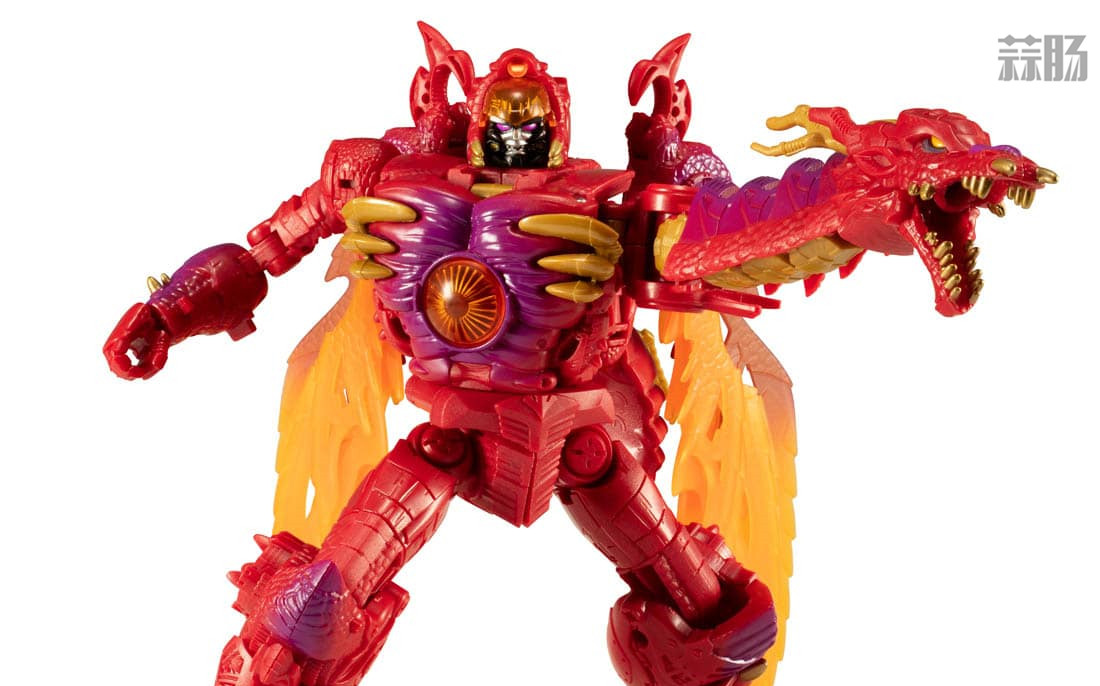 Takara Tomy推出日版變形金剛傳世系列TL-21《超能勇士》威震天/霸王龍