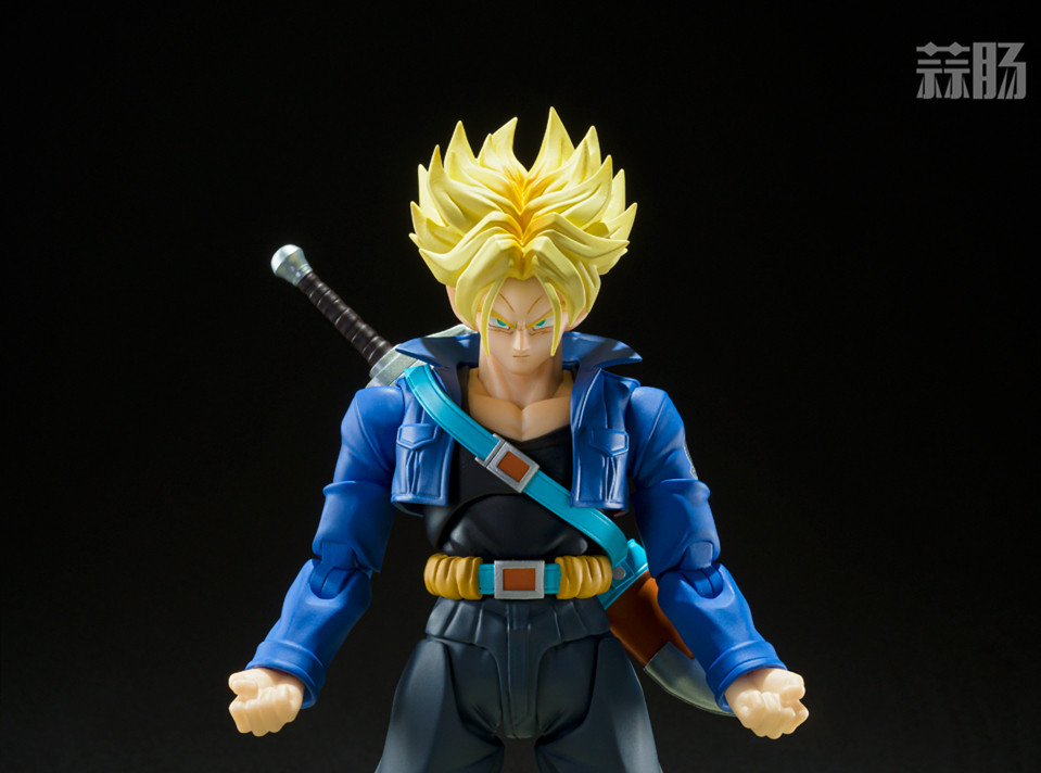 萬代推出SHF《龍珠Z》超級賽亞人特蘭克斯-來自未來的少年-可動人偶