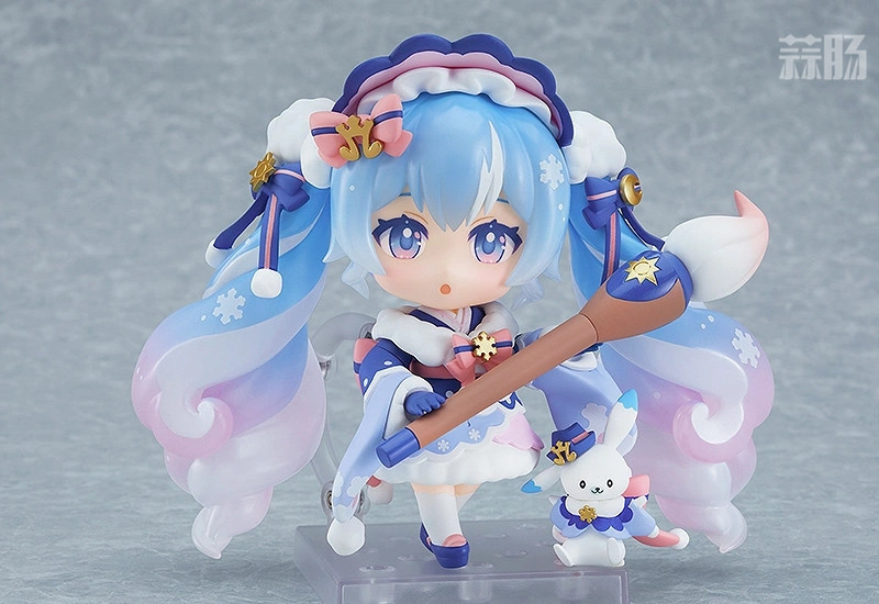 良笑社推出黏土人2023號 初音未來 雪未來 冬麗Ver.黏土人