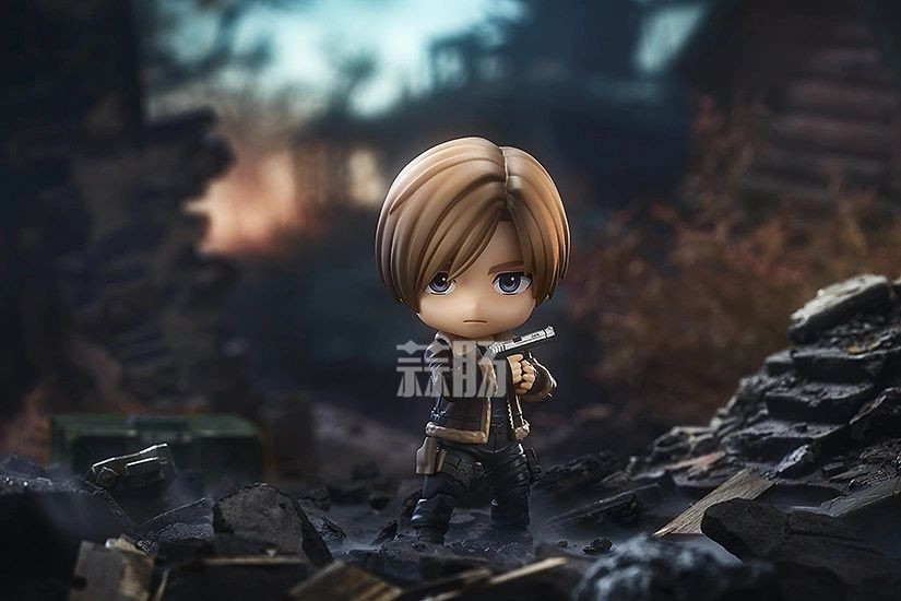 良笑社推出黏土人2337號《生化危機4重制版》里昂