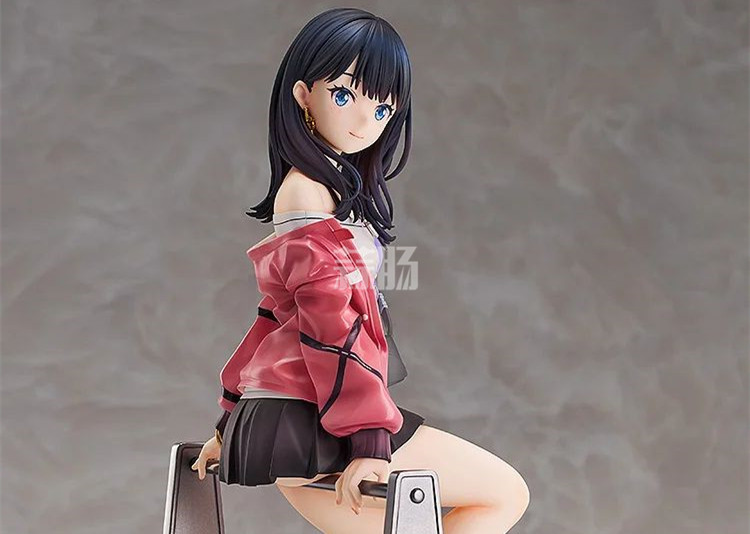 良笑塑美推出《碧藍航線》多寶六花 晴空的車站Ver.1/7手辦