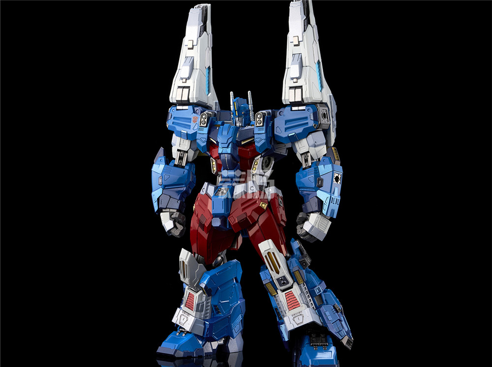 FLAME TOYS推出《變形金剛》通天曉 可動模型